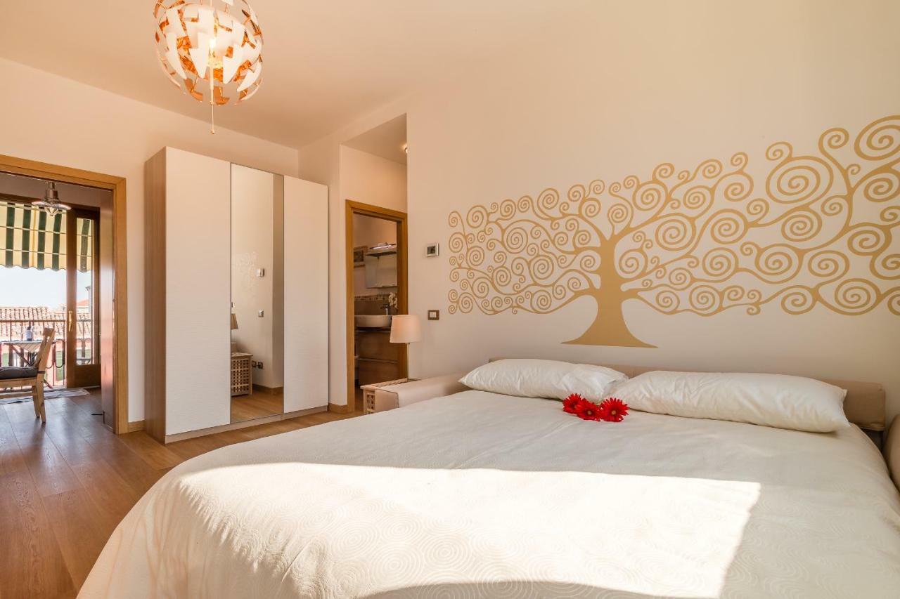 Sunny Nest Canal View In Venice Chic Movida Veneza Exterior foto